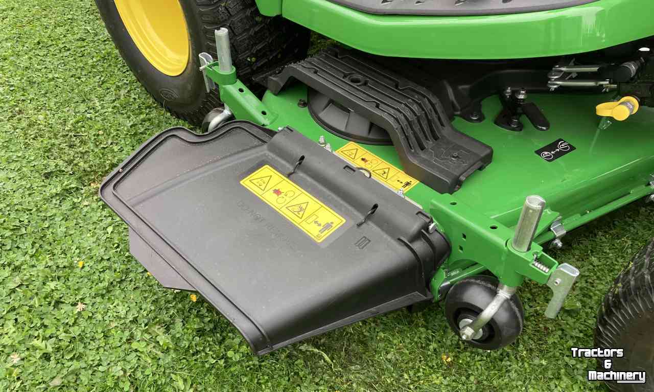 Zelfrijdende maaier John Deere X940 Zitmaaier