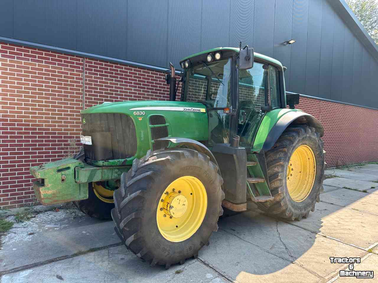 Traktoren John Deere 6830