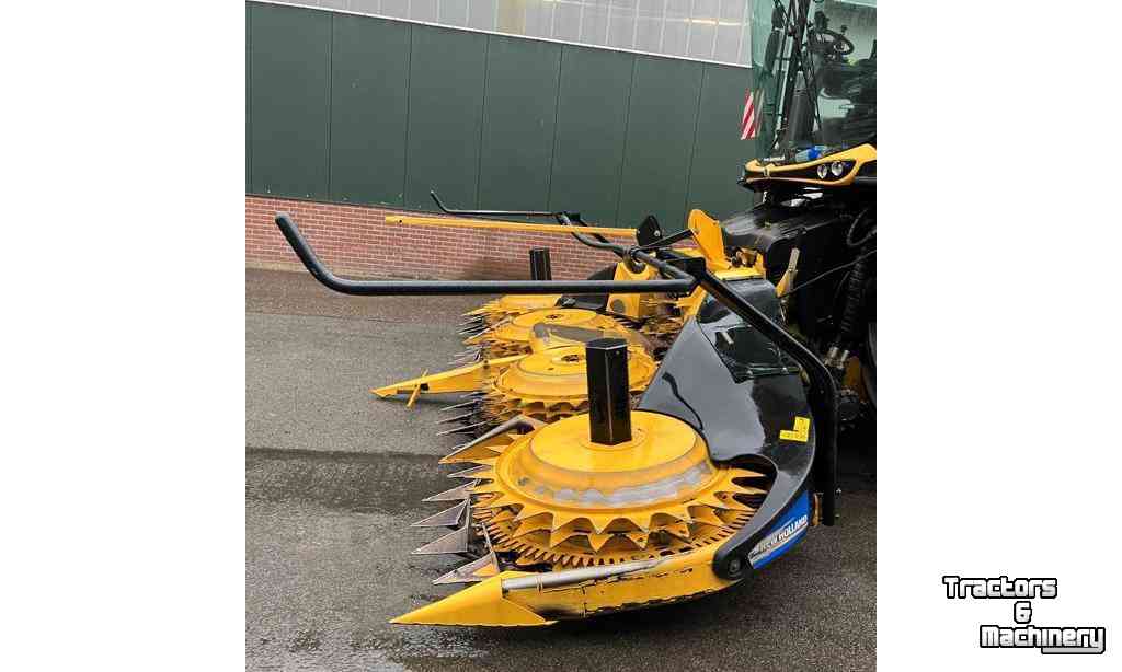 Maisbek New Holland 600 BFIE Maisbek / Maize header