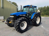 Traktoren New Holland M135 Range Command, Creeper