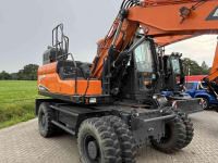 Bandenkraan Doosan DX140W-7