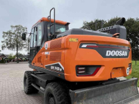 Bandenkraan Doosan DX140W-7