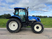 Traktoren New Holland TS115A