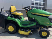 Zelfrijdende maaier John Deere X 350 R Zitmaaier