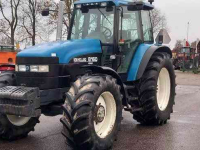 Traktoren New Holland 8160 Tractor