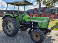 Traktoren Deutz-Fahr D6007 met kruip