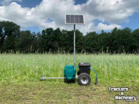 Water drinkbak - zonne energie Suevia Suevia Solar weidedrinkbak 80 liter , met bronpomp