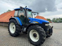 Traktoren New Holland TM130 RC