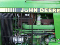 Traktoren John Deere 4055 4WD Tractor