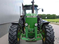 Traktoren John Deere 4055 4WD Tractor