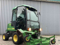 Zelfrijdende maaier John Deere 1505 Professionele Zitmaaier