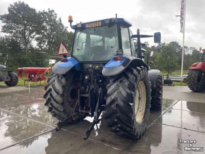 Traktoren New Holland TM 150 power command