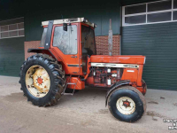 Traktoren International 1056 XL 2wd