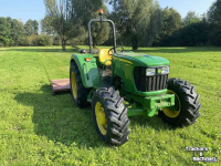 Traktoren John Deere 5065E