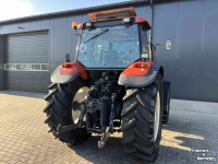 Traktoren New Holland M100