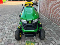 Zelfrijdende maaier John Deere X350R Zitmaaier