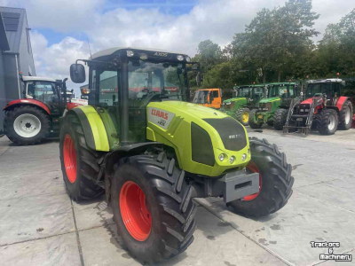 Traktoren Claas Axos 329