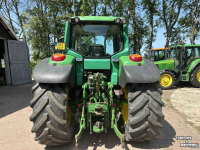 Traktoren John Deere 6520